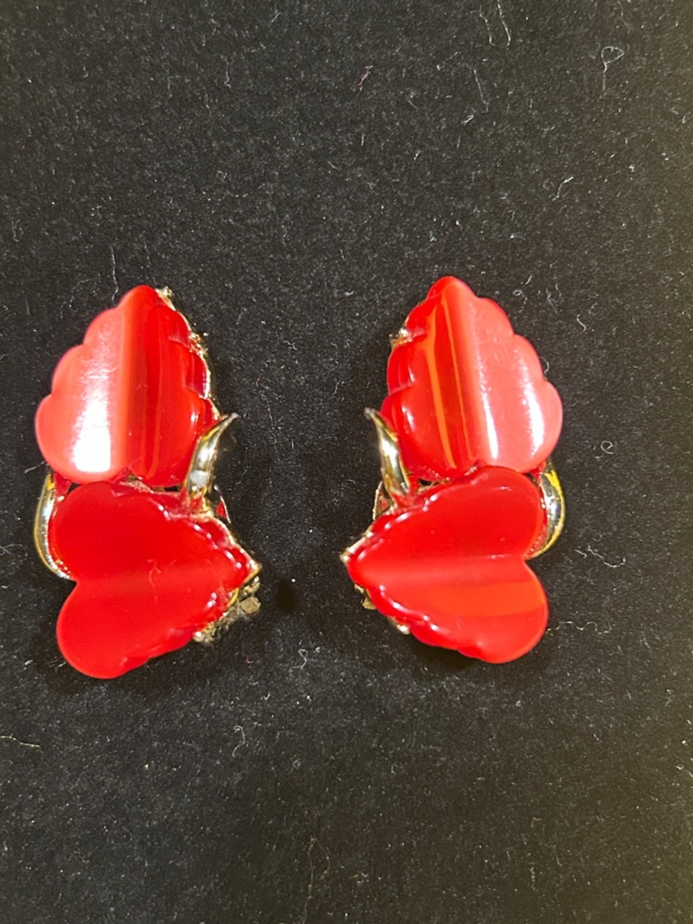 3-$20 Vintages Resin Bold Red Floral Clip-On Earrings - Women's Statement